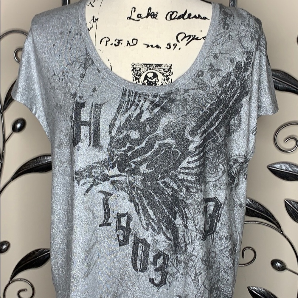 🆕❄️EUC Harley Davidson Shirt